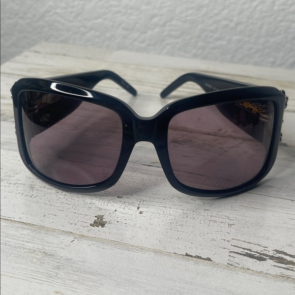 Vintage Ed Hardy Rose and Skull Swarovski Crystal Sunglasses. - Picture 6 of 7